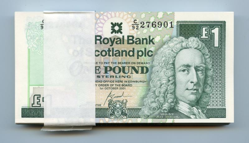 Royal Bank of Scotland Uncirculated Mint Bundle 100 x One £1 Notes Dated 2001
