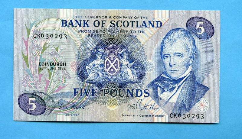 Bank of Scotland £5 Five  Pounds Note Dated  25th June 1982