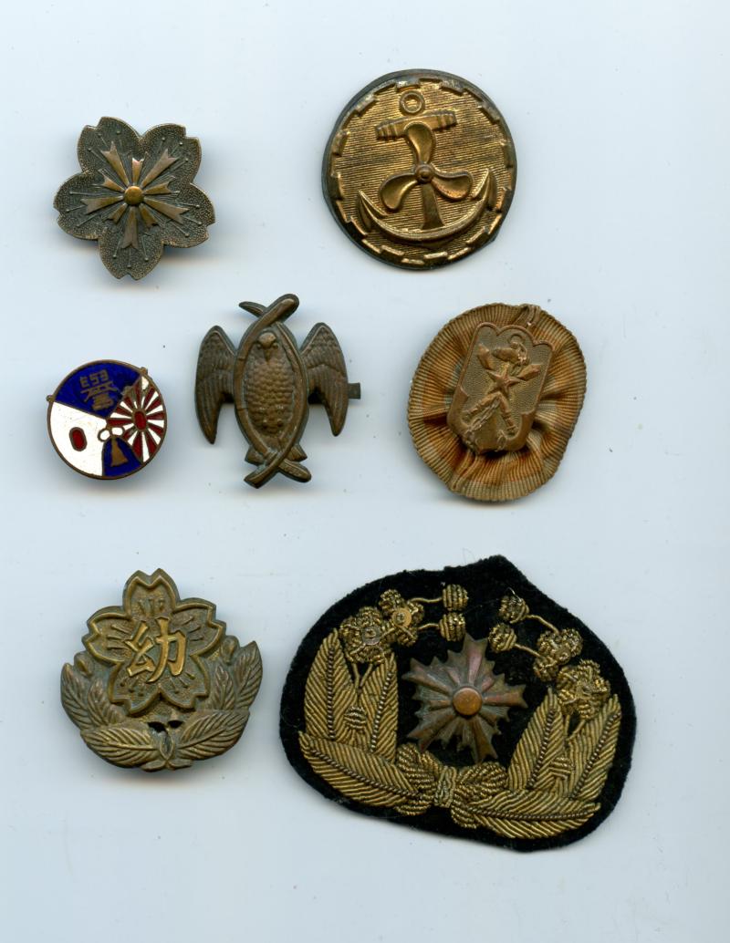 Set of WW2 Brass , Cloth & Enamel Japanese Badges