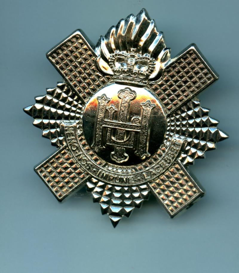 Royal Highland Fusiliers RHF Pipers Cap Badge