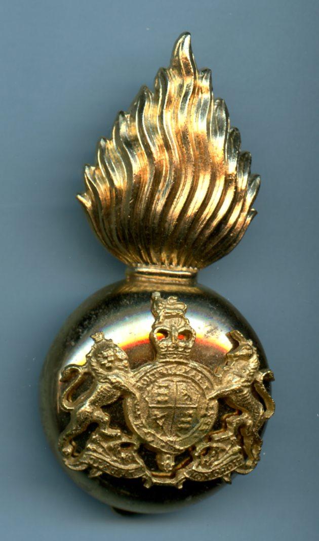 Royal Scots Fusiliers  RSF Officers Cap Badge
