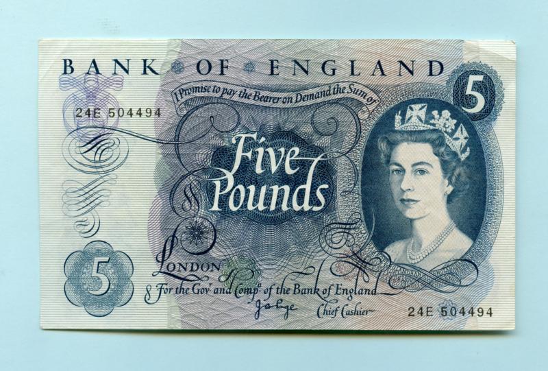 Bank of England  £5 Five Pounds Note  1970