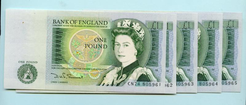 Five Consecutive Bank of England  £1 One Pound Notes  March 1981 Prefix CN74