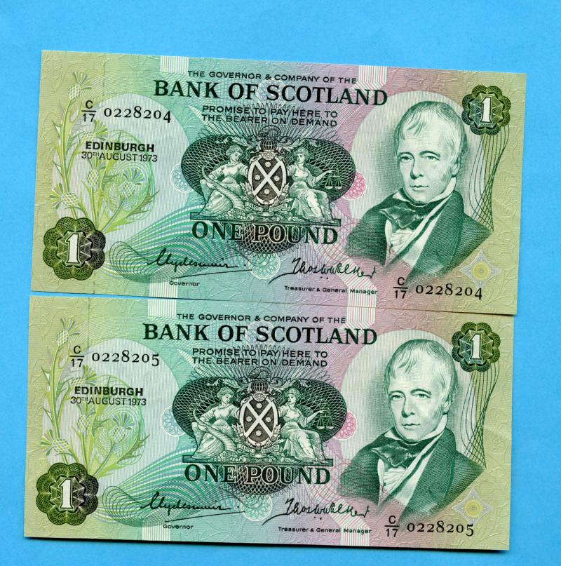 Pair of Bank of Scotland   £1 One  Pound Notes Dated 30th August  1973