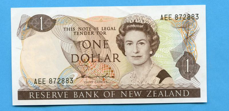 New Zealand $1 One Dollar Banknote 1981