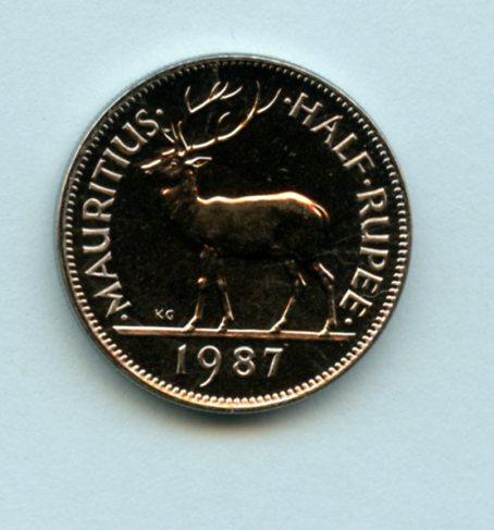 Mauritius  1/2 Rupee Coin Dated 1987