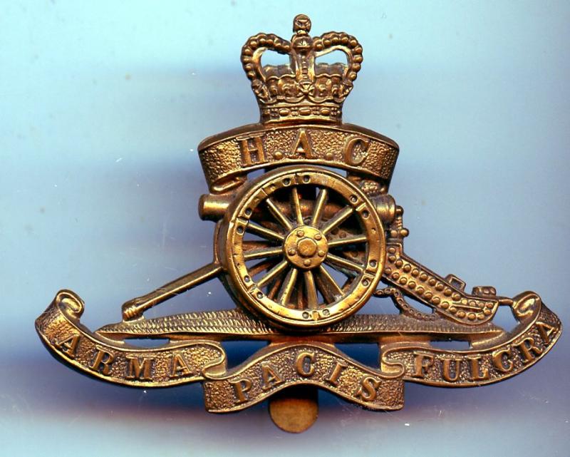 Honourable Artillery Company   Cap Badge