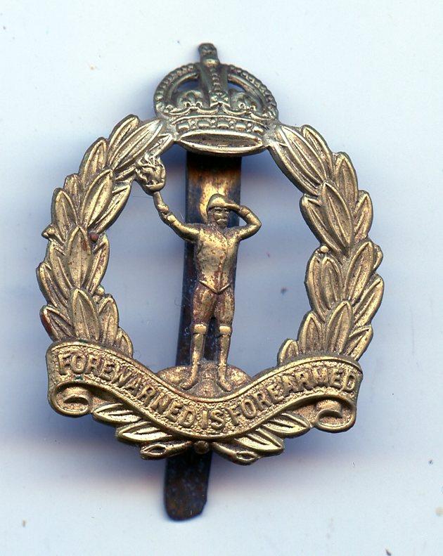 Royal Observer Corps Kings Crown Cap Badge
