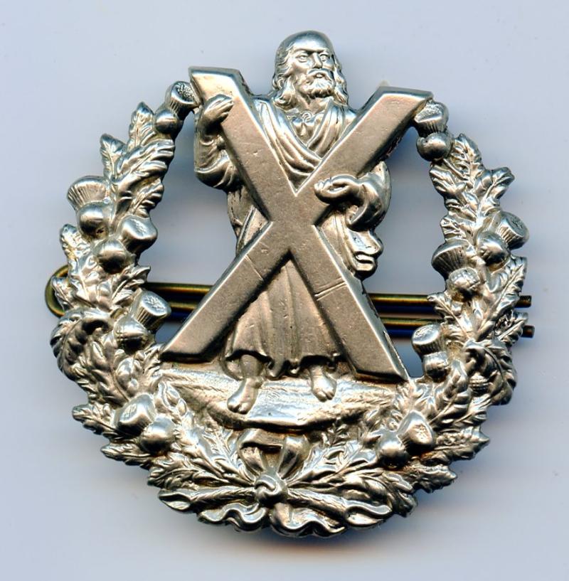 Cameron Highlanders Without Cameron Scroll Cap Badge