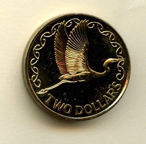 New Zealand  $2 Two Dollar Coin Dated  1992