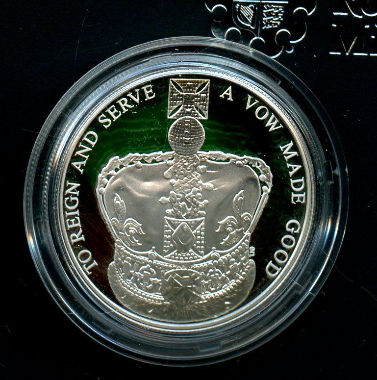 UK 2013  The 60th Anniversary of the Queens Coronation Silver Proof £5 Five Pound Crown Coin