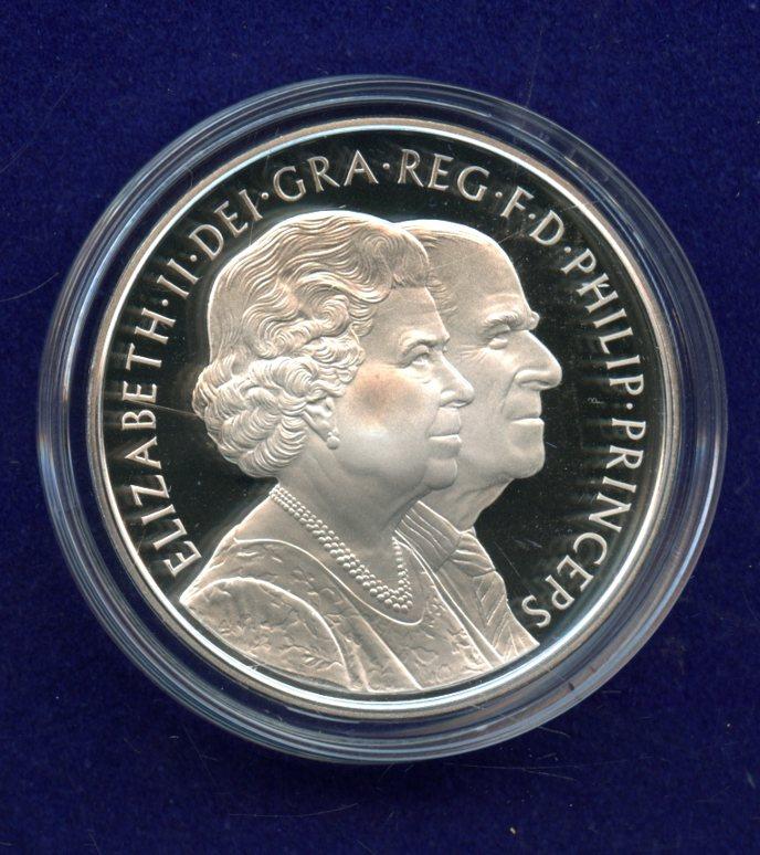 UK 2007  Queen Elizabeth II Diamond Wedding Silver Proof £5 Five Pound Crown Coin