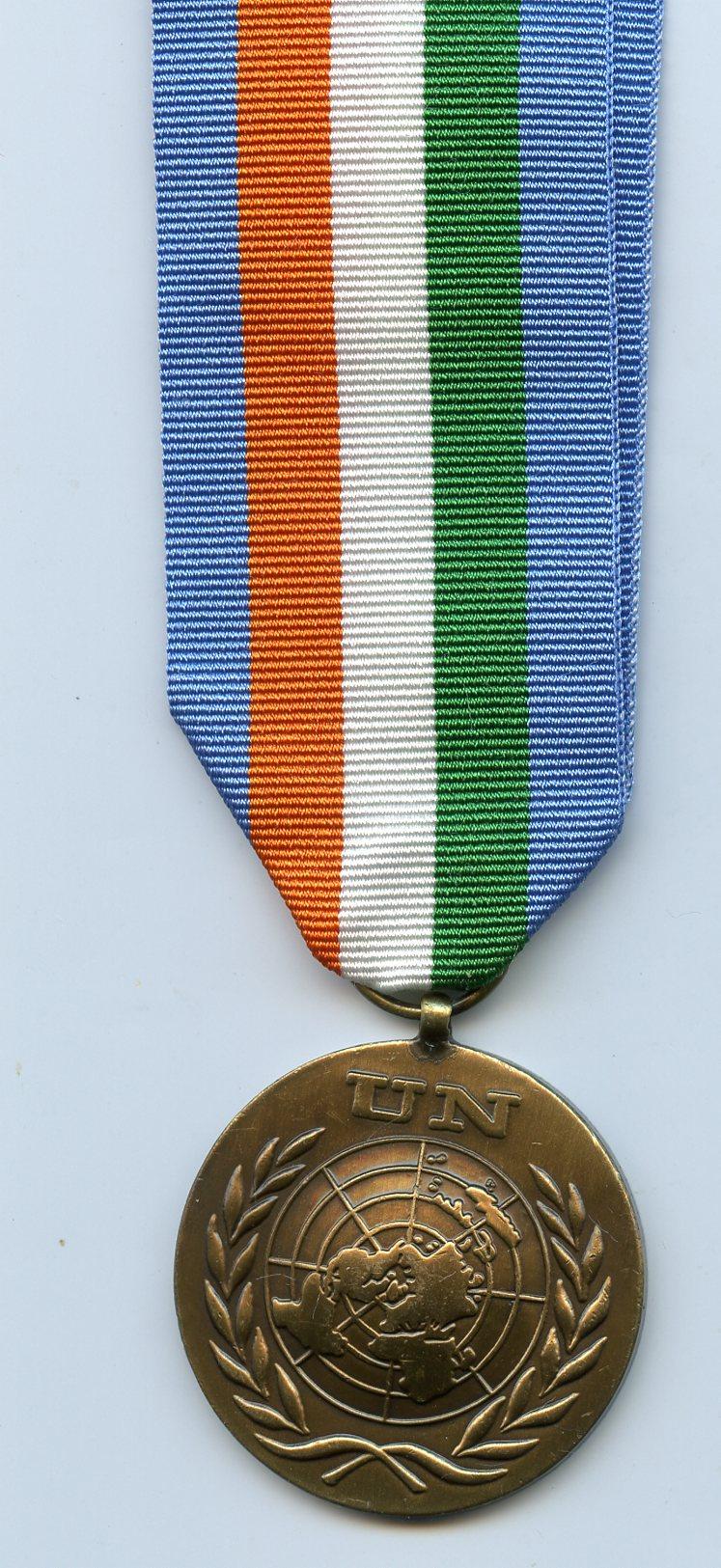The UNMINUCI Medal (United Nations Mission in Côte d'Ivoire)