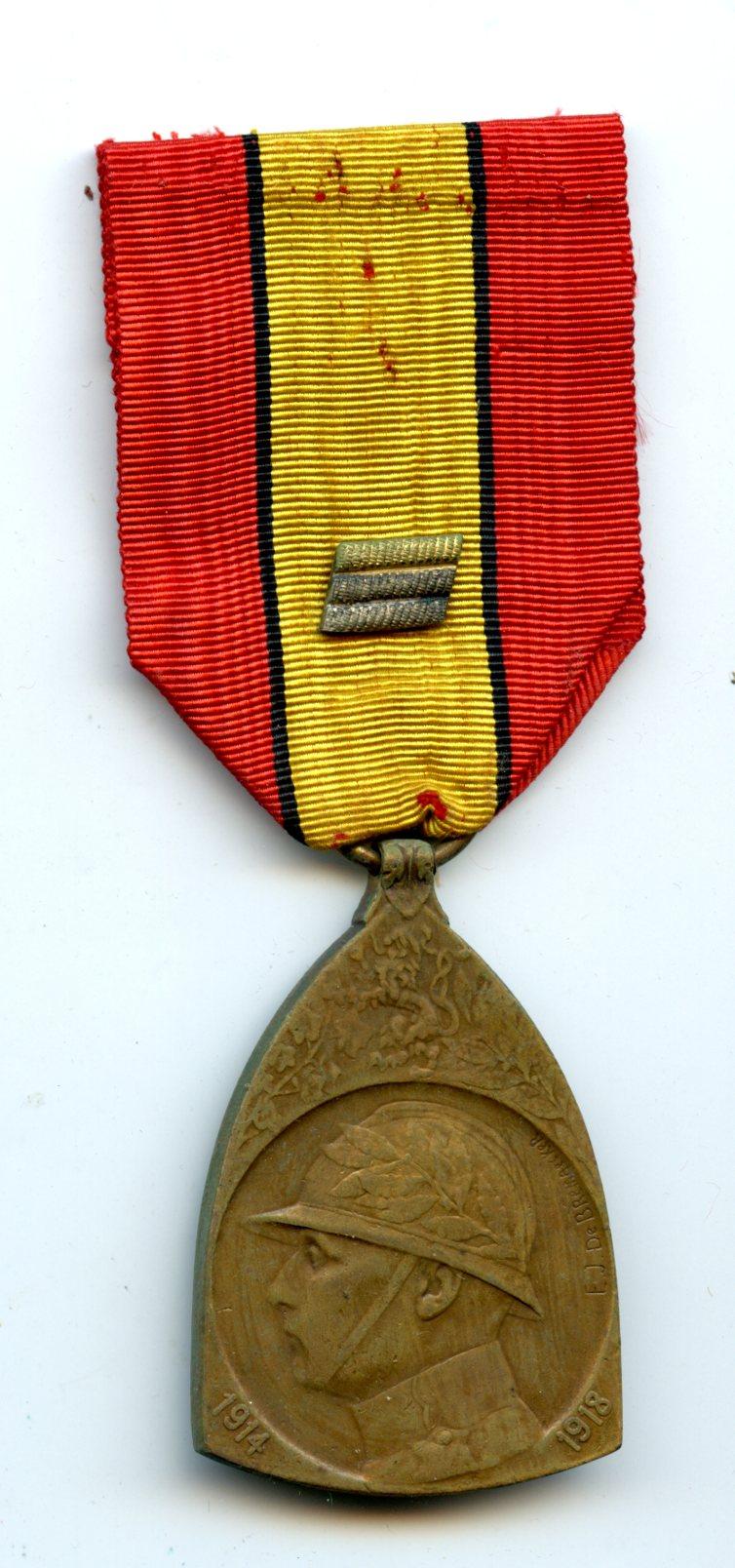 Belgium Commemorative War Medal 1914-18 With 3 wound stripes